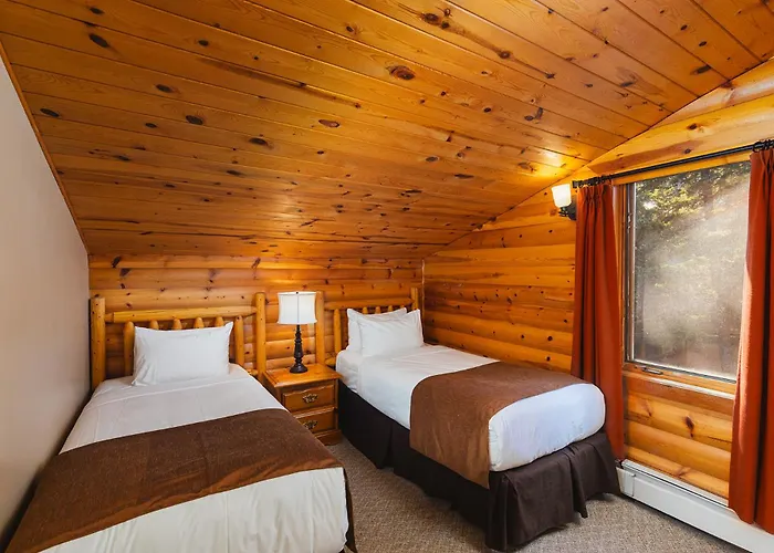 Overlander Mountain Lodge